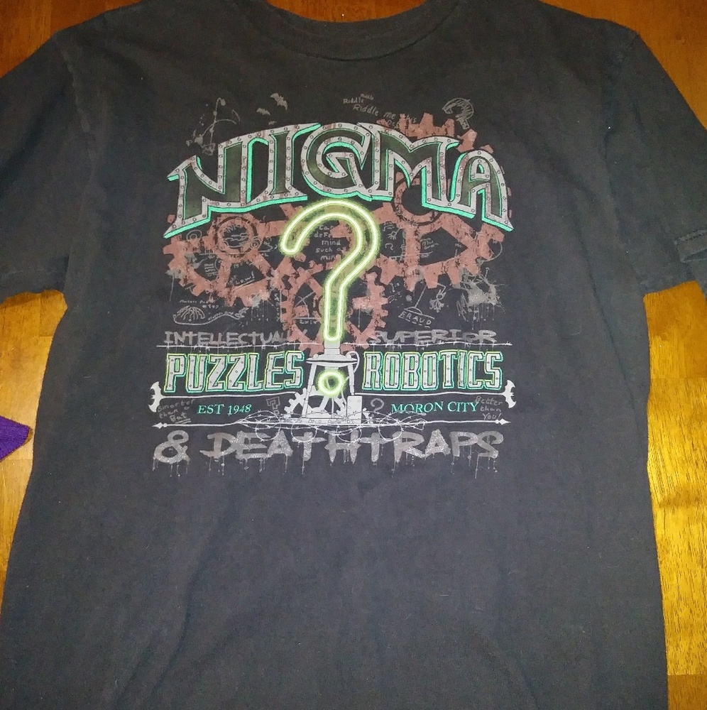 Batman "Nigma" shirt